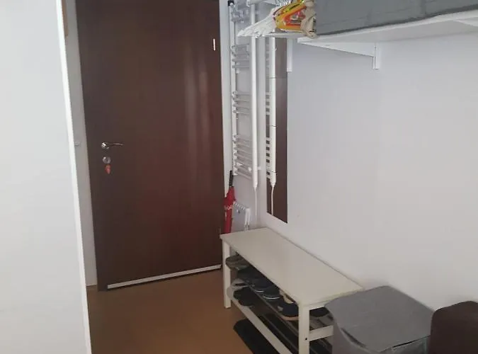 Apartman Gondola Ena *